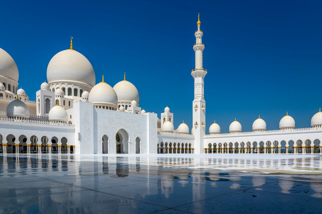 معالم أبوظبي