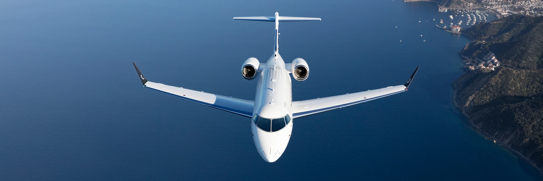 Challenger 350 — استئجار طائرة خاصة من الدمام إلى إسطنبول