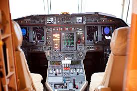 Dassault Falcon 50EX قمرة القيادة