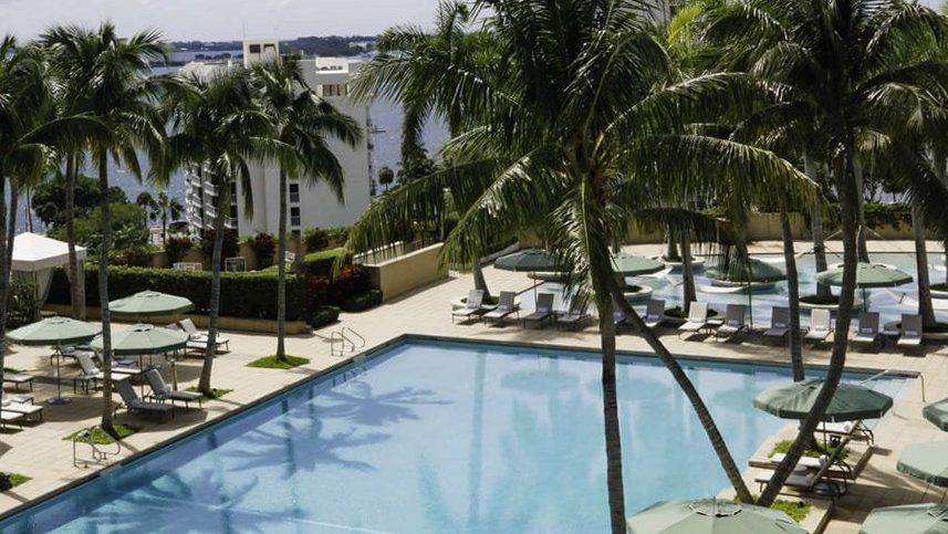 Four Seasons Hotel Miami