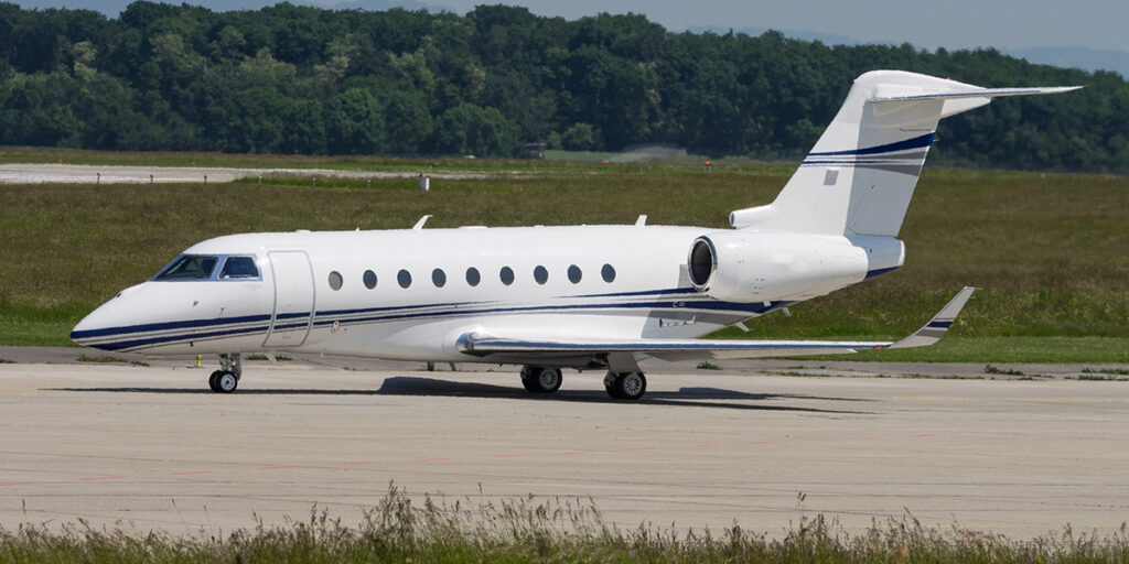 Gulfstream G280 خارجي ٢