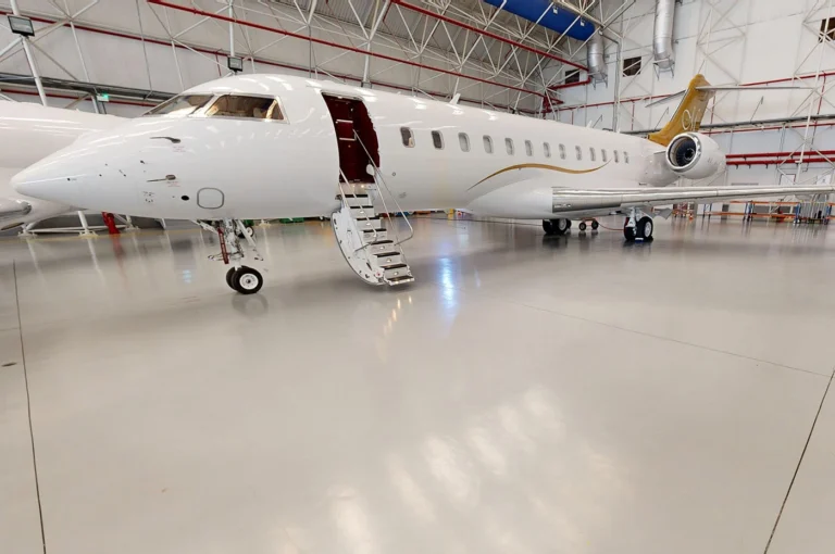 Bombardier Global 6000 للإيجار في السعودية