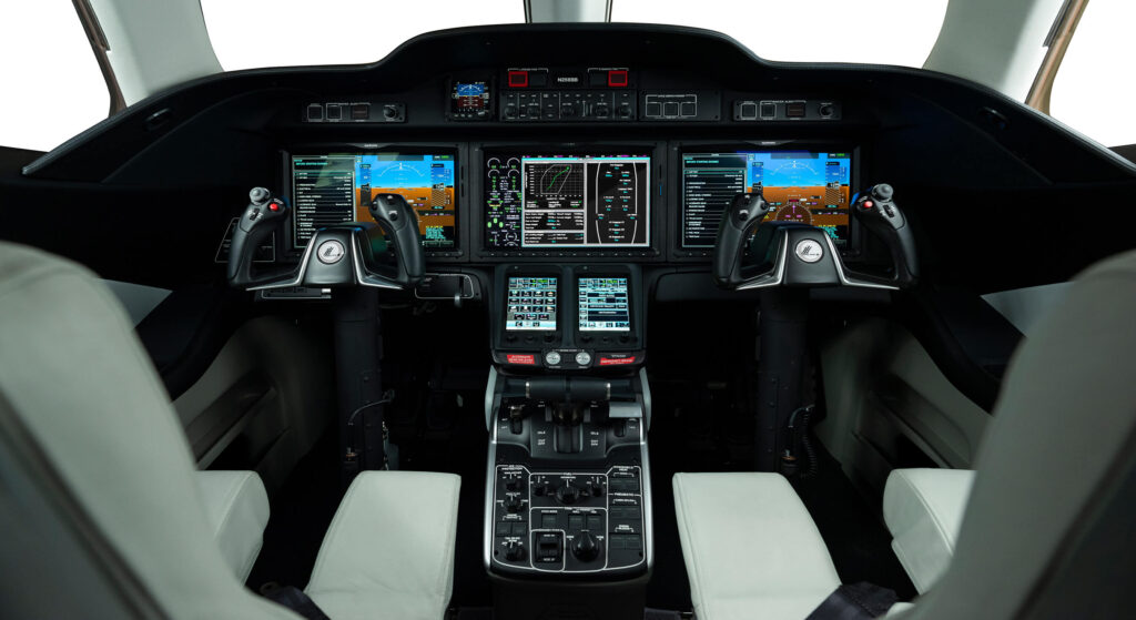 HondaJet Elite II قمرة القيادة