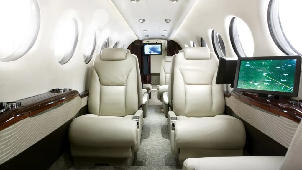 Beechcraft King Air 350 كابينة
