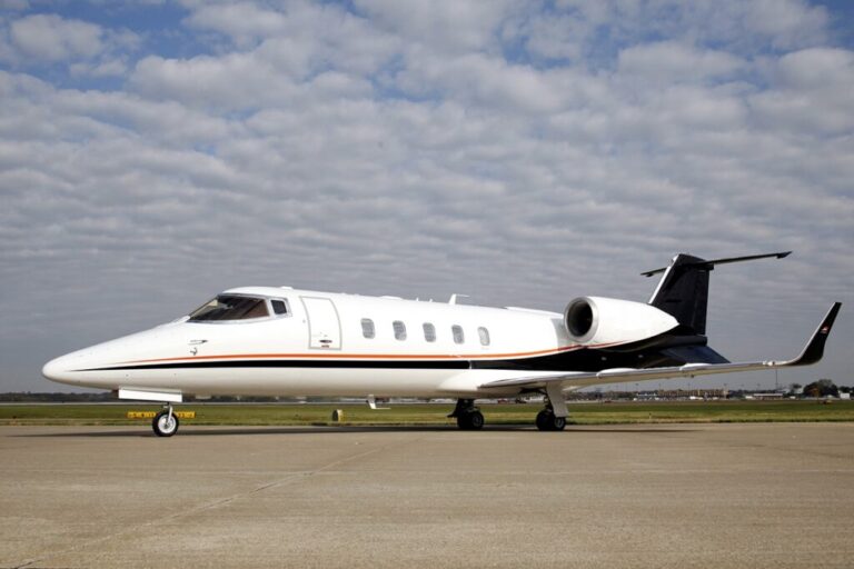 Learjet 60XR للإيجار في السعودية