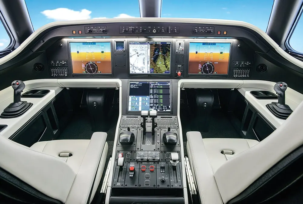 Embraer Legacy 500 قمرة القيادة