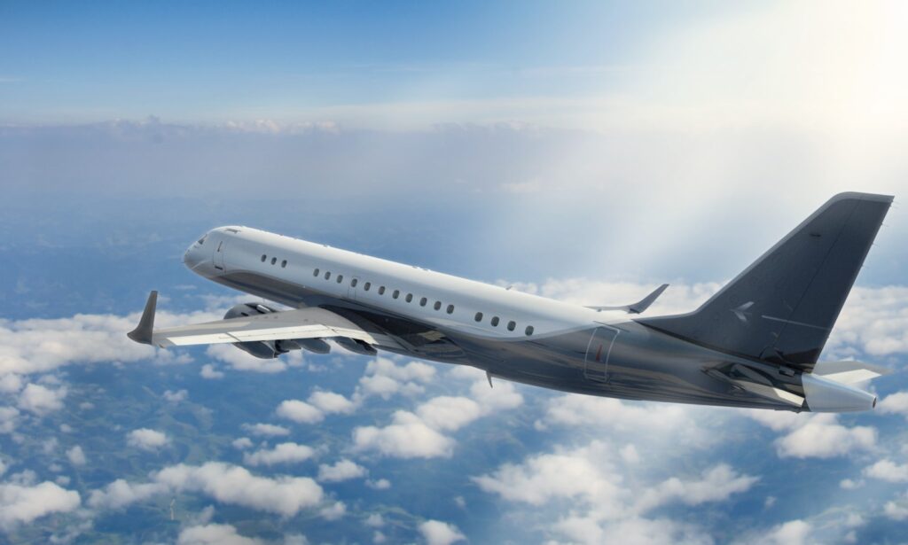 Embraer Lineage 1000 خارجي ٢